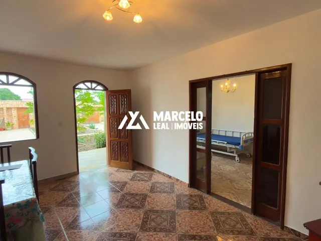 Imagem: Vendo Casa bem construída com 2 suítes