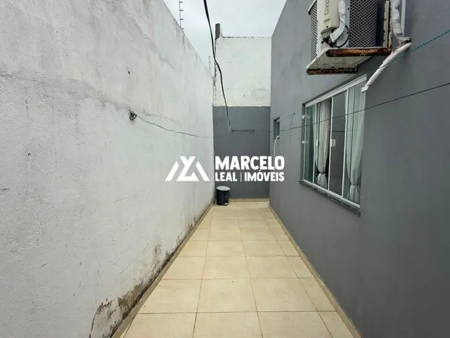 Imagem 2: Vendo casa de 3/4 sendo 02 suítes térrea e solta poucos mts do Shopping Conquist