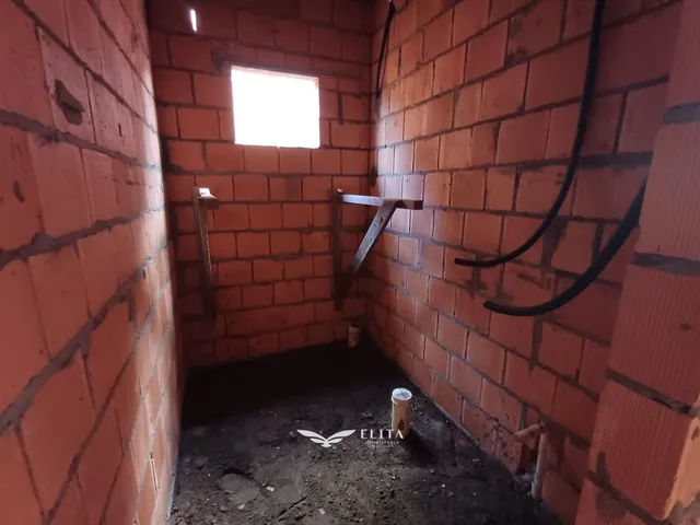 Imagem 4: Casa com 2 quartos, no bairro Quinta dos Açorianos - Barra Velha