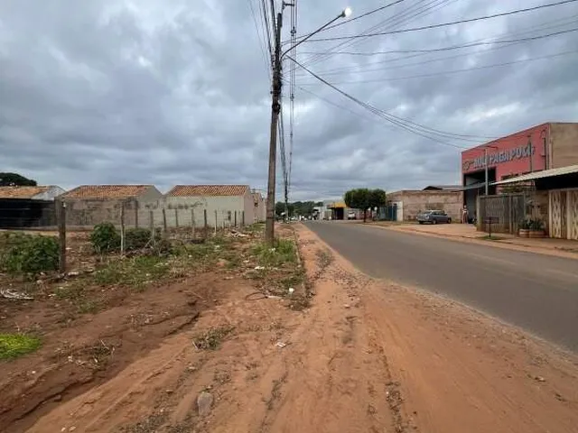 Imagem 4: Oportunidade para Investidores: área comercial estratégica a venda!
