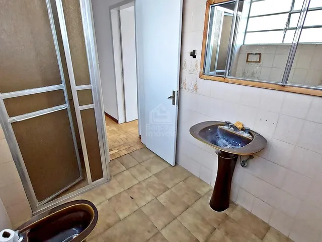 Imagem 4: Apartamento amplo à venda no centro de Santa Maria