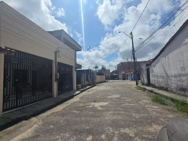 Imagem: Casa à Venda na Hélio Gueiros com Jardim