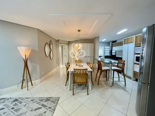 Imagem 2: Apartamento à venda no bairro Jurerê Internacional - Florianópolis/SC