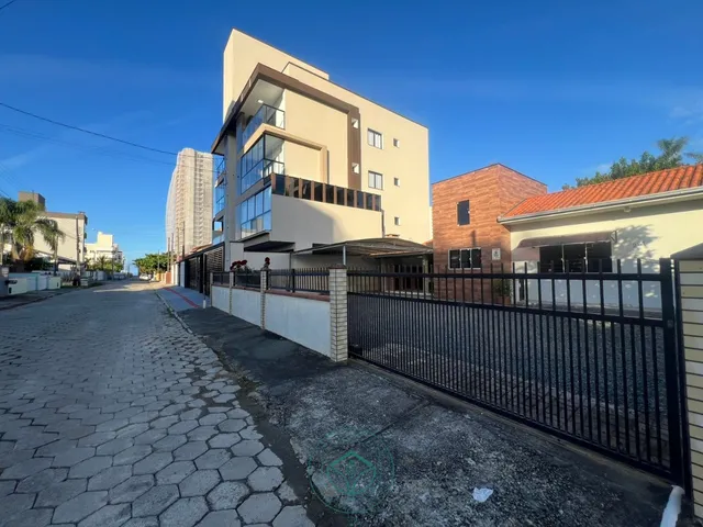 Imagem 2: CASA RESIDENCIAL em BALNEÁRIO PIÇARRAS - SC, Itacolomi