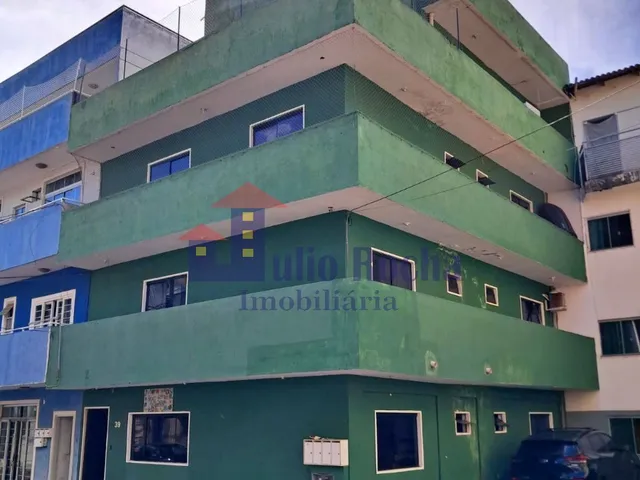 Imagem: A loja possui 8 Dormitórios, 4 Suítes, 8 Banheiros, 80m²