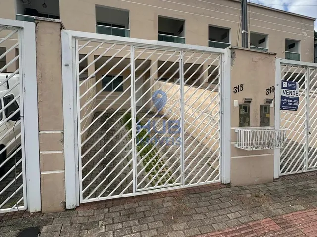 Imagem: Casa com 2 Dormitórios À Venda Sendo 2