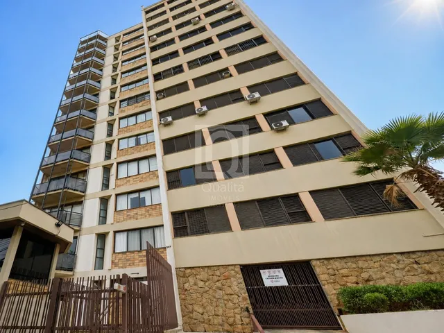 Imagem: O apartamento possui 3 Dormitórios, 1 Suíte, 2 Banheiros,