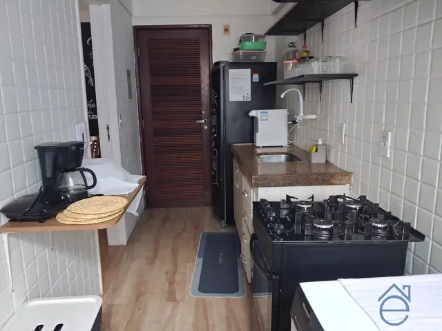 Imagem 2: Apartamento à venda na Pajuçara, 2/4 sendo 1 suíte, ótimo local