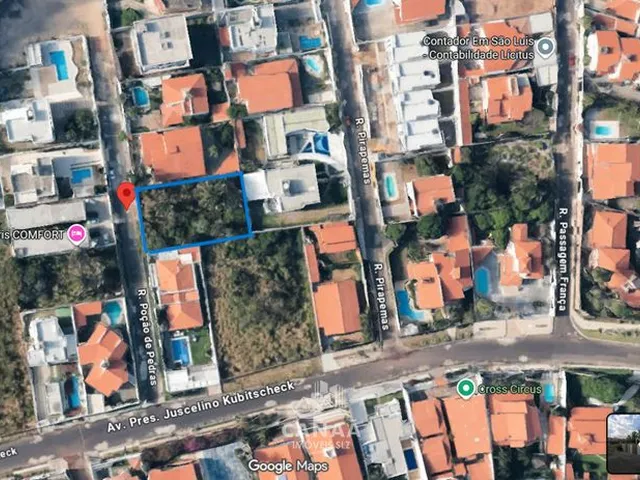 Imagem: O terreno possui 800m² de Área e está localizado em Quintas