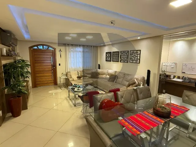 Imagem 4: Casa Lindíssima na Morada da Colina com 4 Quartos e Tudo o Que Você Precisa! Oportunidade!