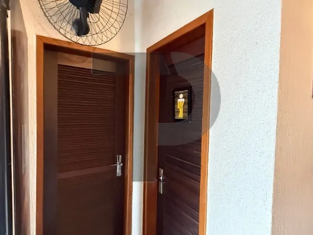 Imagem 7: Casa Lindíssima na Morada da Colina com 4 Quartos e Tudo o Que Você Precisa! Oportunidade!