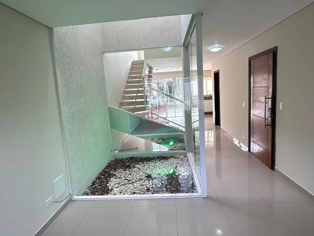 Imagem 3: SOBRADO com 3 dormitórios à venda com 204m² por R$ 1.195.000,00 no bairro Pineville