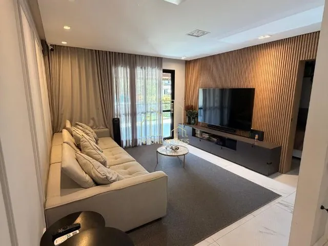 Imagem: Casa de luxo em condomínio à venda em