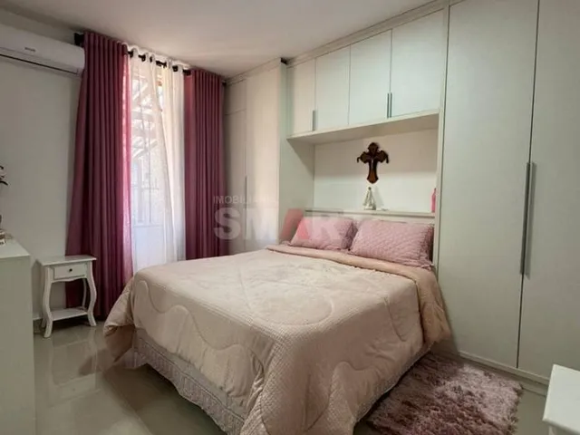 Imagem 9: Geminado à Venda na Barra do Rio Cerro com 1 Suíte + 2 Quartos