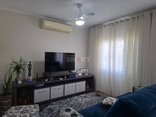 Imagem 3: Casa à Venda com 1 Suíte + 2 Quartos