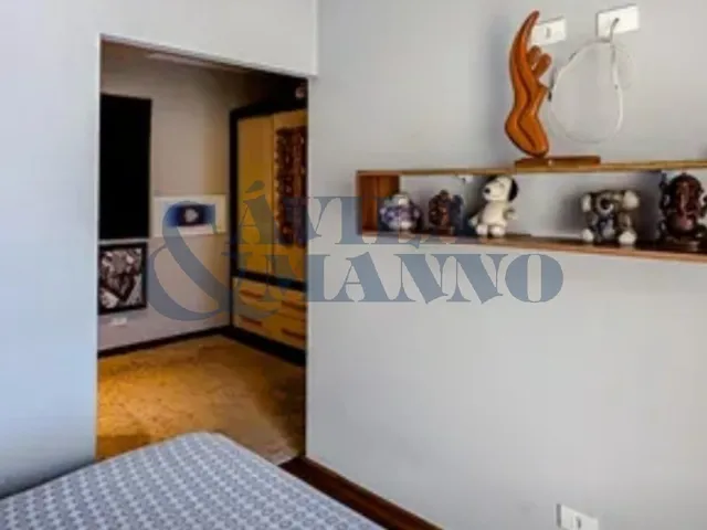 Imagem 3: Imperdível: Casa À Venda em São Paulo-Sp, Mooca! 3 Quartos, 1 Suíte, 1 Sala, 2 Banheiros, 2 Vagas, 180M². Confira Já!