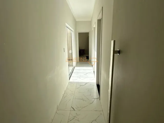 Imagem 2: Casa á Venda Casa com 3 dormitórios