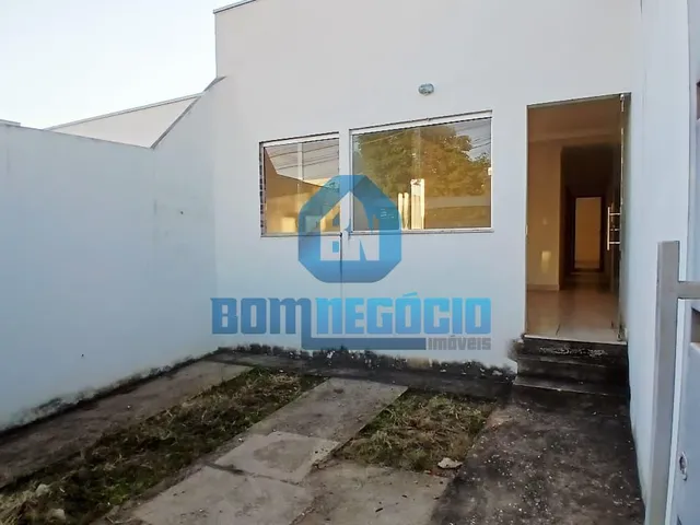 Imagem: Casa Baixa de 3 Quartos à venda, TIRADENTES