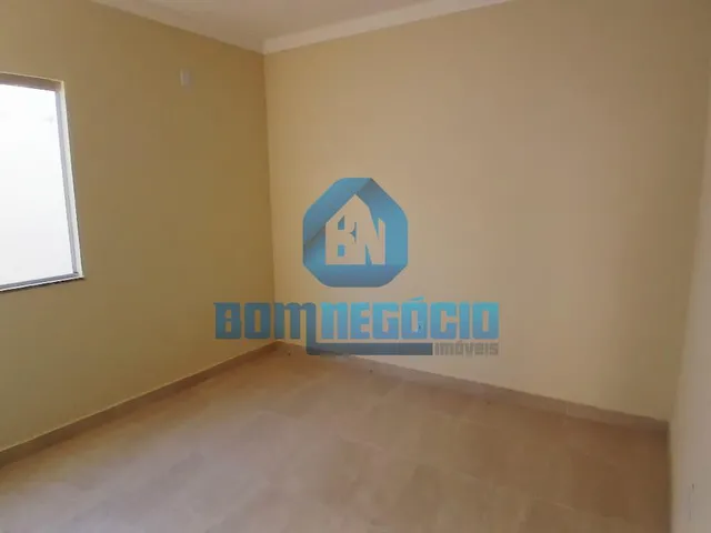 Imagem 3: Casa Baixa de 3 Quartos à venda, TIRADENTES, GOVERNADOR VALADARES - MG