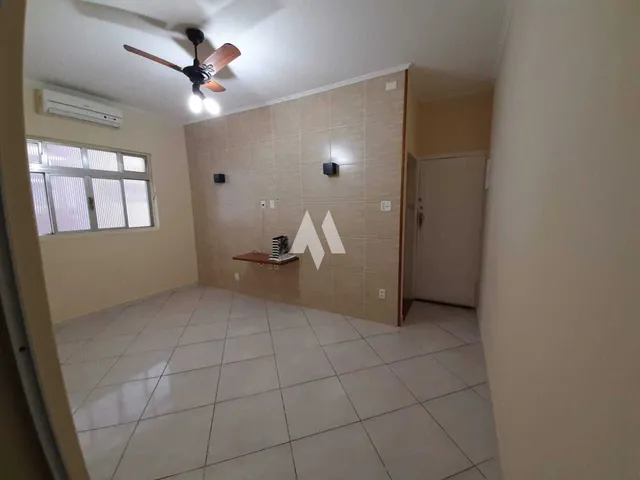 Imagem: Apartamento no Gonzaga, próximo à praia/