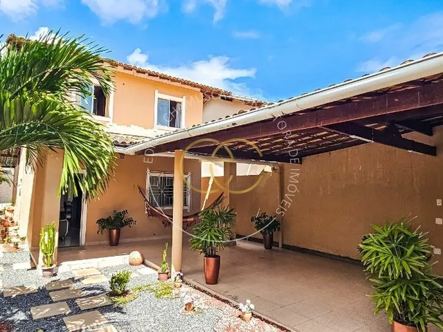 Imagem: Casa com piscina particular e bastante espaço