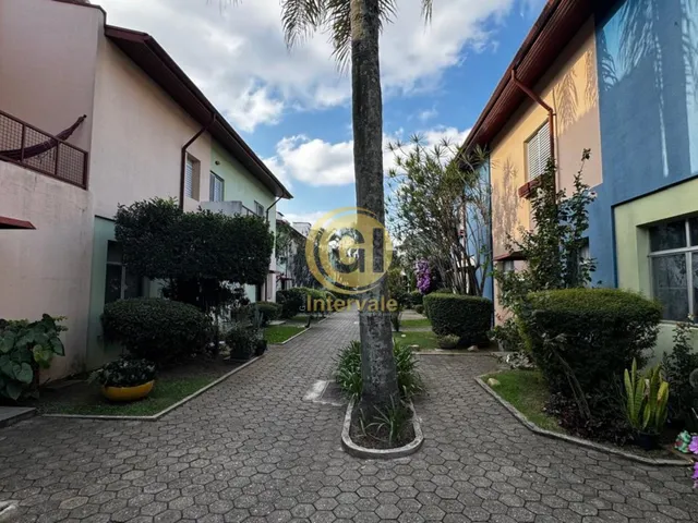 Imagem 13: Sobrado à venda no Residencial Village de France: Casa de 3 suítes...