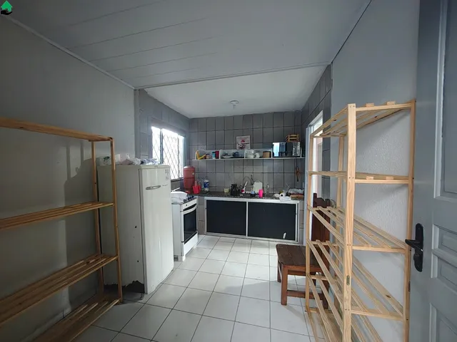 Imagem 7: Ponto Comercial à Venda em Serra-ES, Bairro Barcelona: 3 Salas, 3 Banheiros, 2 Vagas de