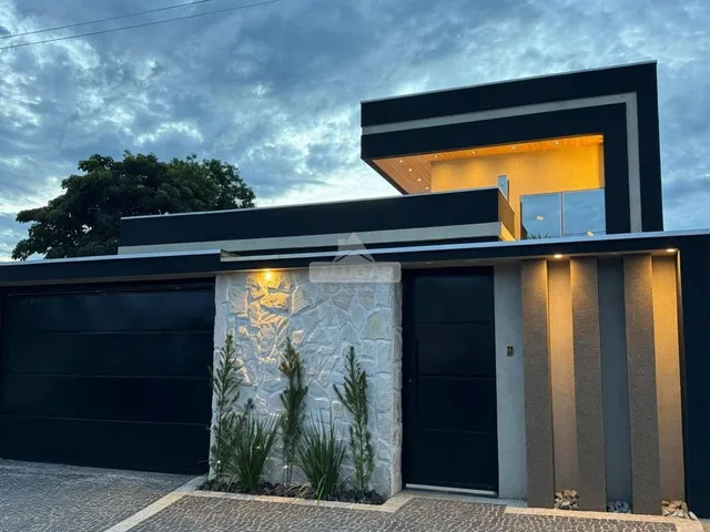 Imagem: Casa - 3Q com 2 Suítes e Piscina - 1503