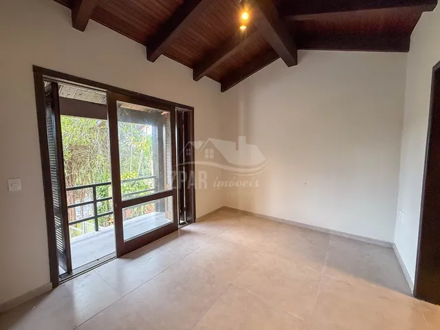 Imagem 10: Oportunidade Única: Casa de 3 Quartos com Suíte e Garagem em Ipanema, Porto Alegre-Rs - 345,24M² de Área!