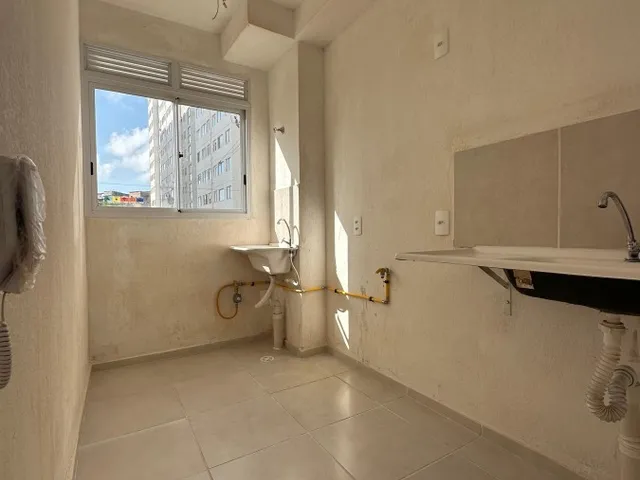 Imagem 4: Apartamento para Venda em Salvador, Narandiba, 2 dormitórios, 1 banheiro, 1 vaga
