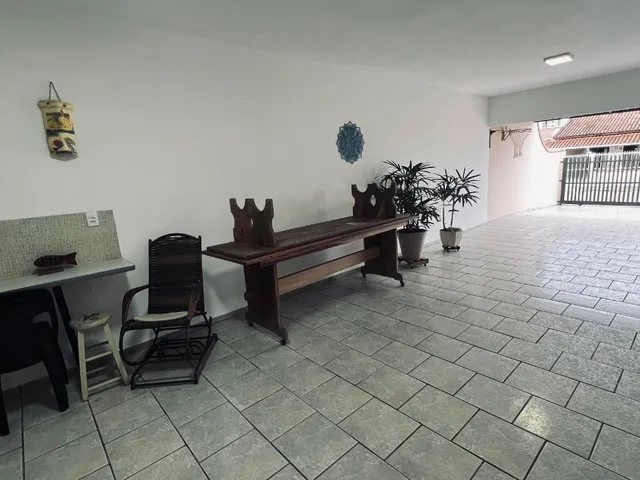 Imagem 7: Venha se encantar com esta maravilhosa casa semi-mobiliada no coração de Penha-SC!