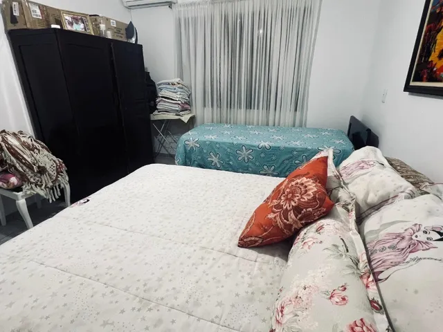 Imagem 3: Venha se encantar com esta maravilhosa casa semi-mobiliada no coração de Penha-SC!