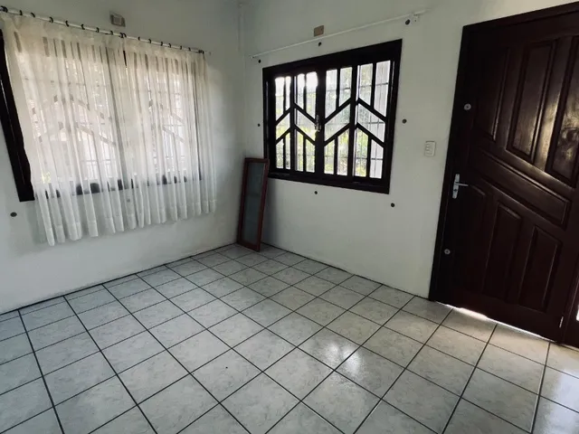 Imagem 10: Belíssimo Sobrado no Centro de Penha/SC!