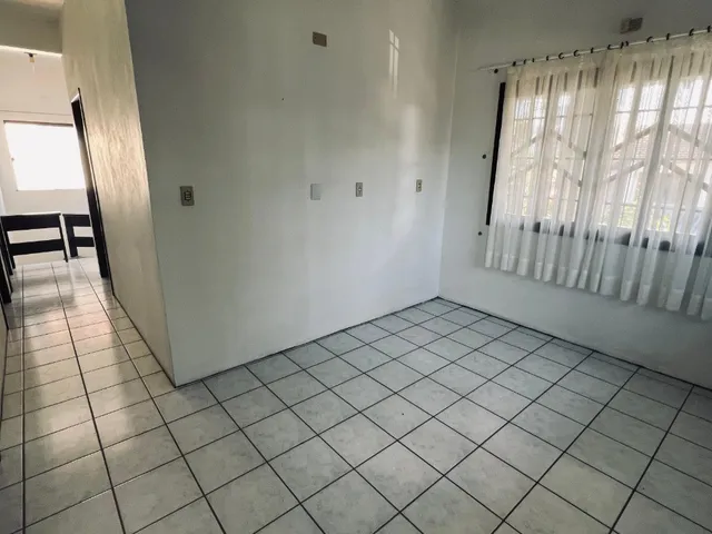 Imagem 11: Belíssimo Sobrado no Centro de Penha/SC!