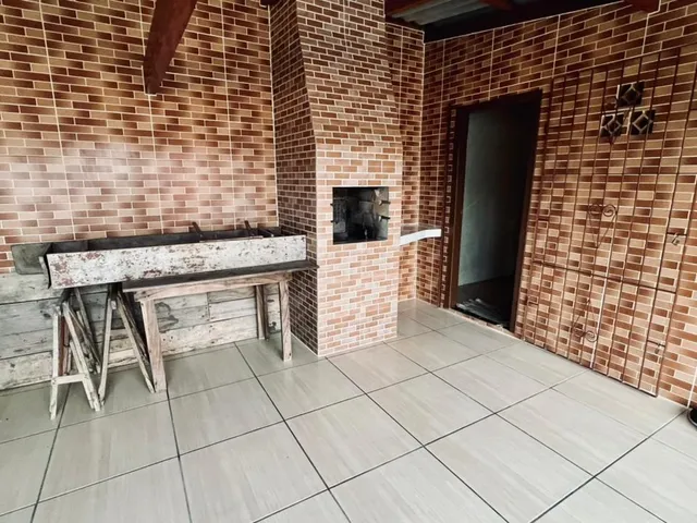 Imagem 12: Venha conhecer essa belíssima casa mobiliada no coração de Penha/SC!!