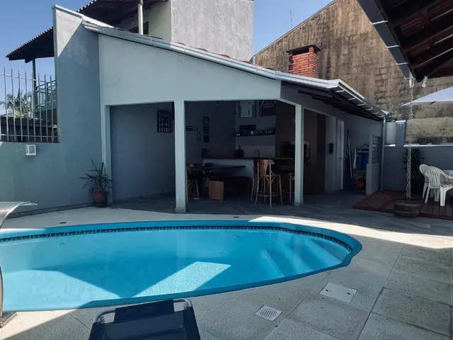 Imagem 5: Maravilhosa casa com piscina no Centro de Penha/SC!!