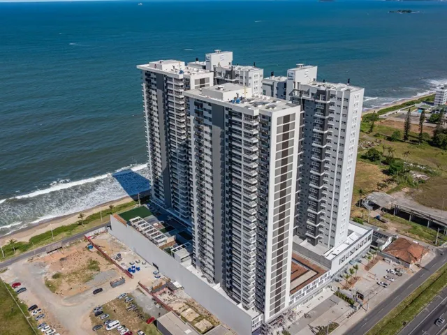 Imagem: Desfrute do Seu Refúgio de Luxo À Beira-Mar