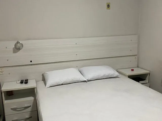 Imagem 12: Locação: Casa Mobiliada com Piscina no Centro de Penha