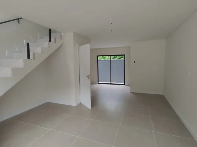 Imagem 8: Venha conhecer este maravilhoso sobrado na Praia Grande em Penha/SC!
