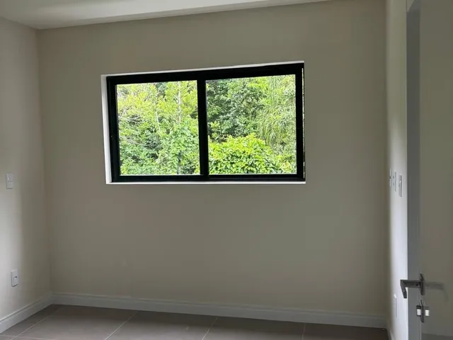 Imagem 2: Venha conhecer este maravilhoso sobrado na Praia Grande em Penha/SC!