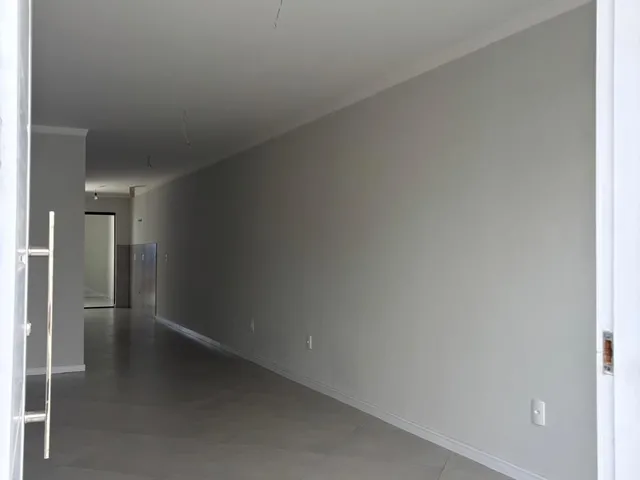 Imagem 2: Belíssima Casa no Centro de Penha/SC!!