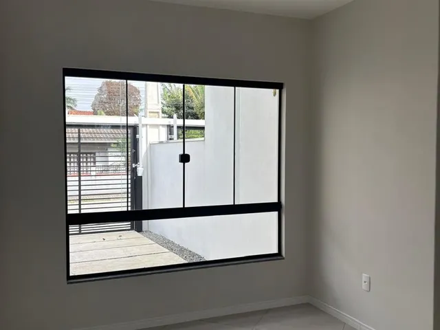 Imagem 5: Belíssima Casa no Centro de Penha/SC!!