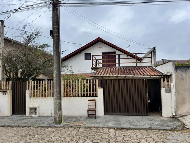 Imagem: Seu refúgio em estilo germânico, na quadra