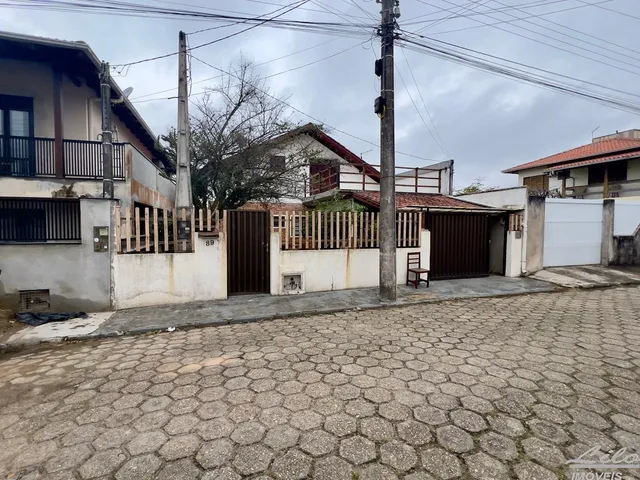 Imagem 13: Seu refúgio em estilo germânico, na quadra do mar!