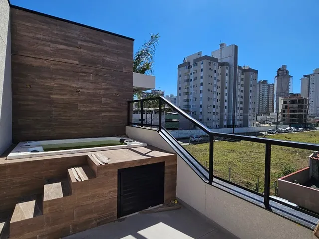 Imagem 4: Conheça Esse Deslumbrante Triplex de Alto Padrão em Balneário Piçarras!