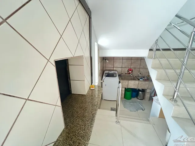 Imagem 8: Belo sobrado semi-mobiliado no Centro de Penha/SC!!