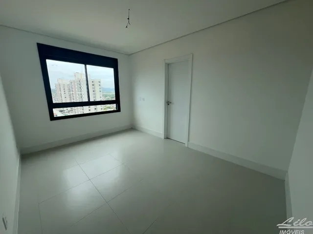 Imagem 11: Venha Conhecer Esse Belíssimo Apartamento no L&Apos;Unico Home Club!