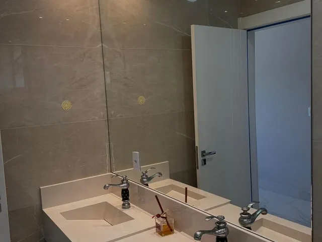 Imagem 8: Casa alto padrão finamente mobiliada em Balneário Piçarras!