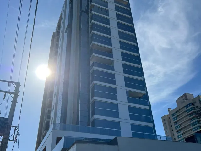 Imagem 3: Encante-se com o belíssimo Sunset Tower!