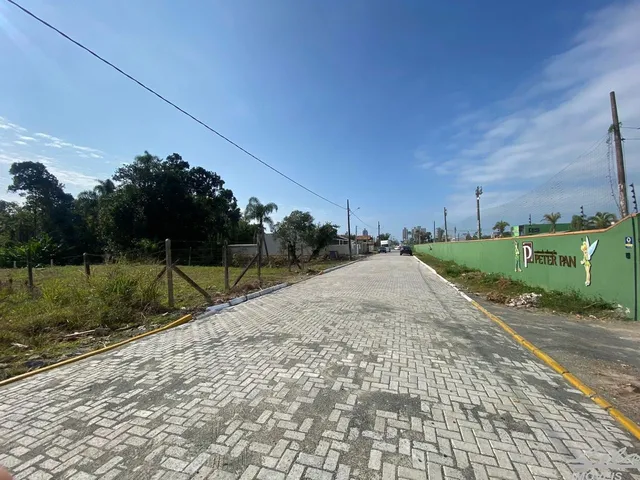 Imagem 2: Espetacular área para fins comerciais!
